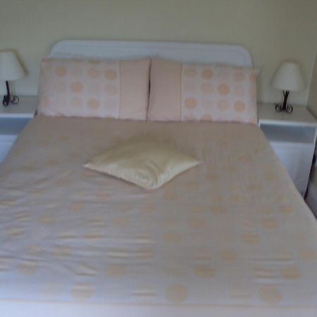 Ryebrook House Bed & Breakfast Киларни Екстериор снимка